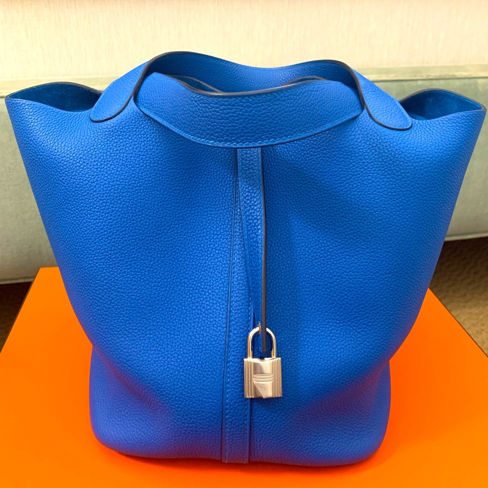 Hermes Clemence Picotin Lock 22